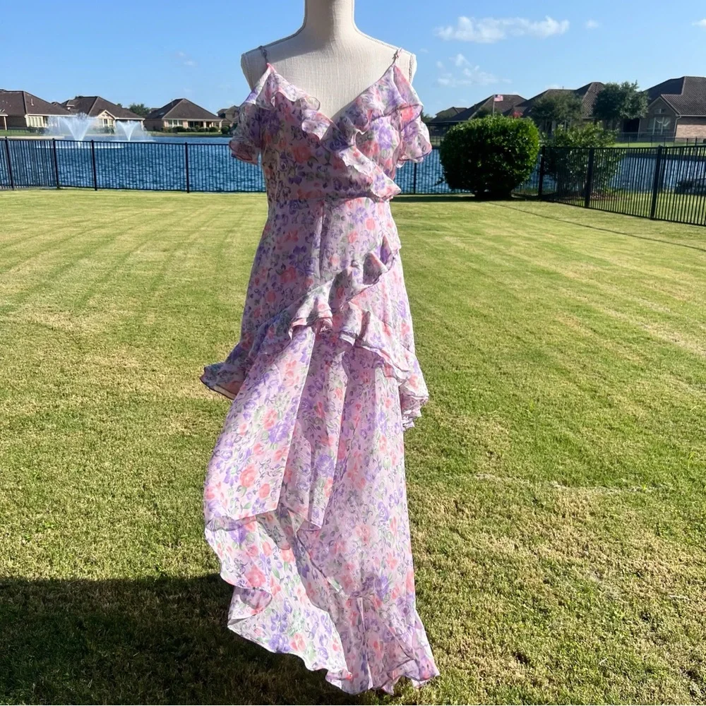Astr The Label Pemberly Floral Off-Shoulder dress - Picture 2 of 6